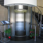 Elevator with semipanoramic cabin